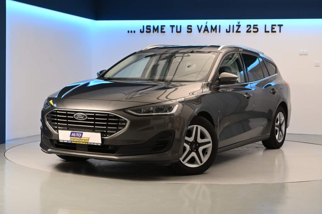 Focus 1.5 LED ACC Kamera Tažné 8AT