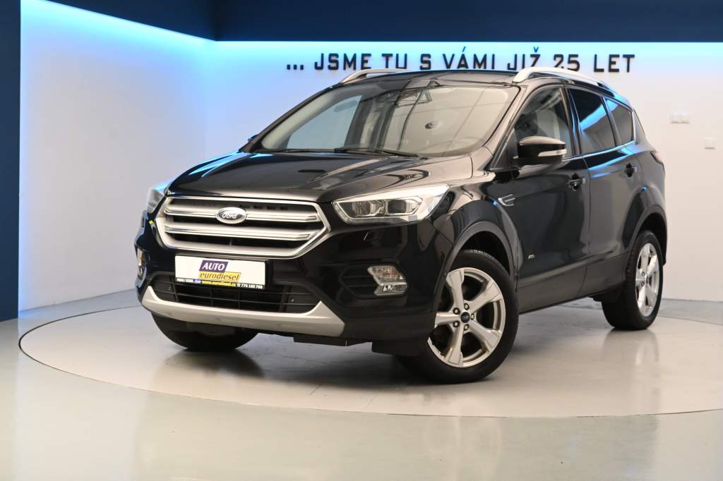Kuga 2.0 4x4 TITANIUM BI-XENON Kamera