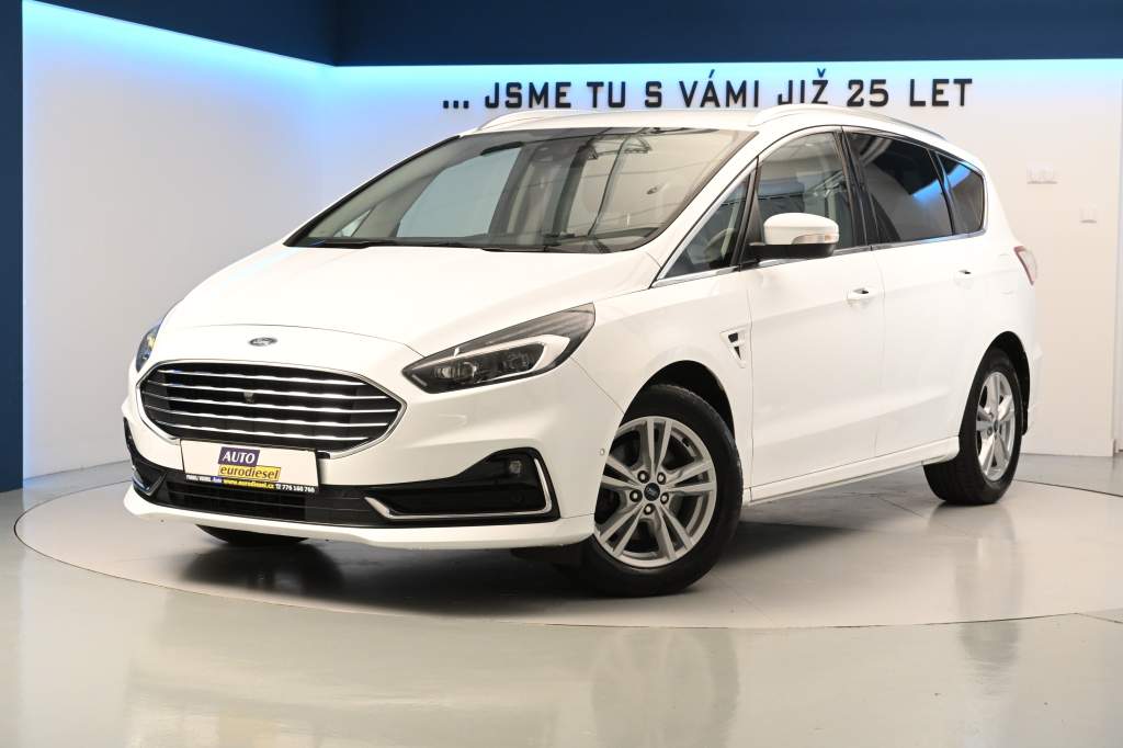 S-MAX 2.0 140 kW LED SONY ACC Webasto 8AT Tažné