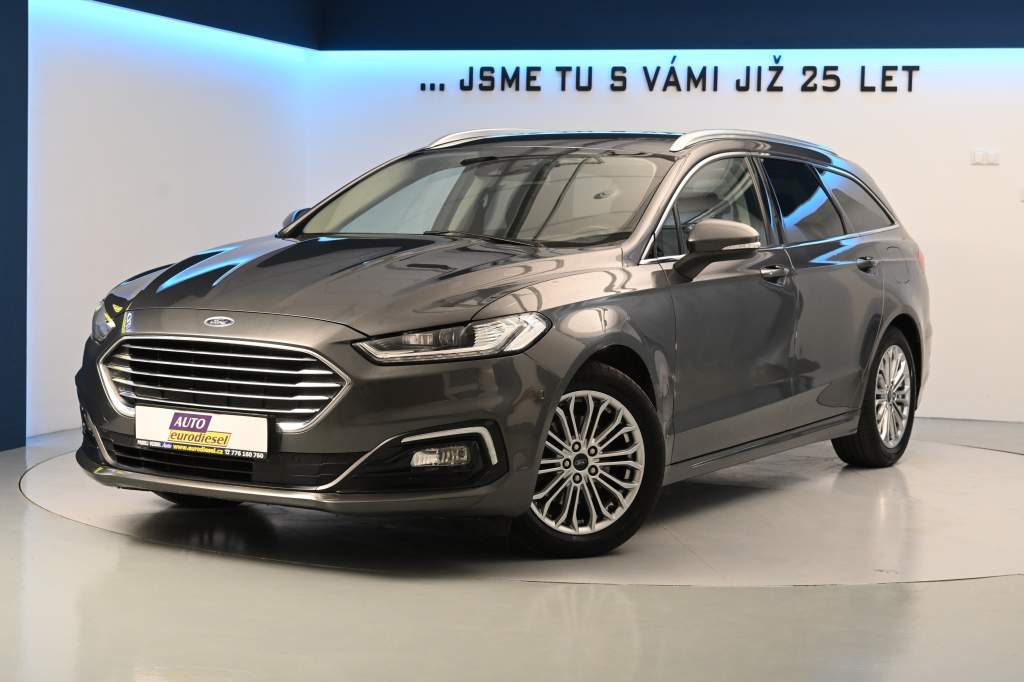 Mondeo 2.0 LED ACC SONY TITANIUM 8AT