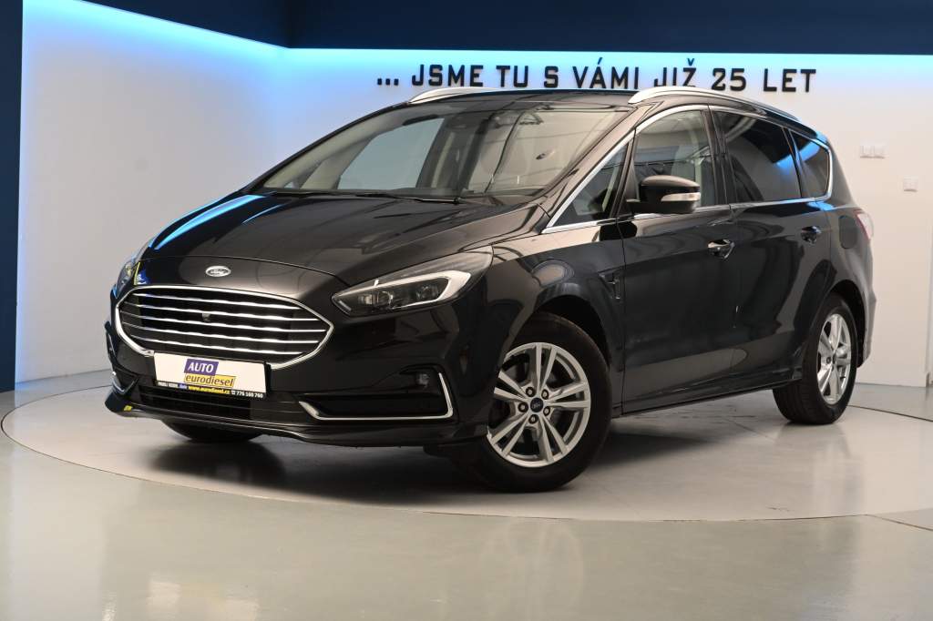 S-MAX 2.5 LED SONY ACC Tažné FHEV