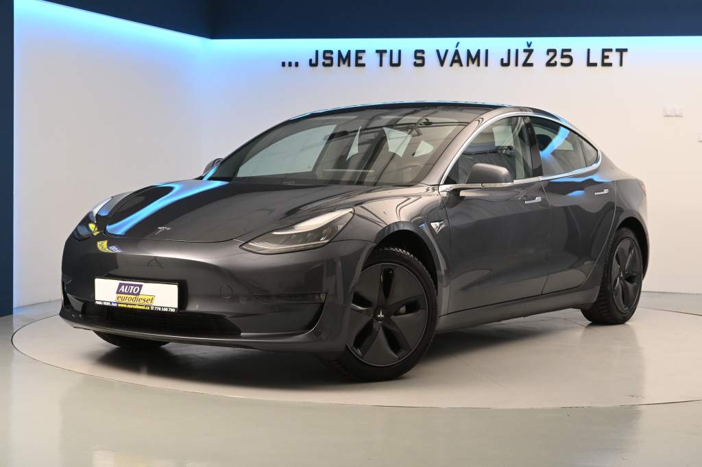 Tesla Model 3 RWD LED Kamera Range Plus 225KW