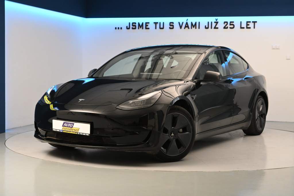 Tesla Model 3 RWD LED Kamera Range Plus 239 KW