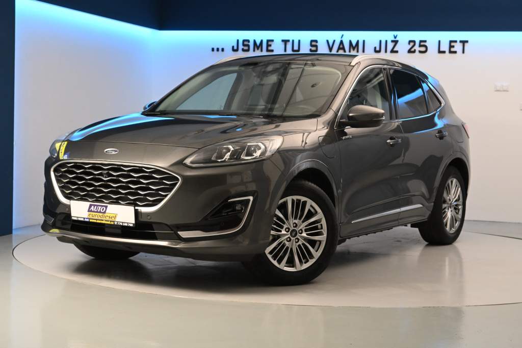 Kuga 2.5 VIGNALE LED ACC VIRTUAL B&O HUD Tažné