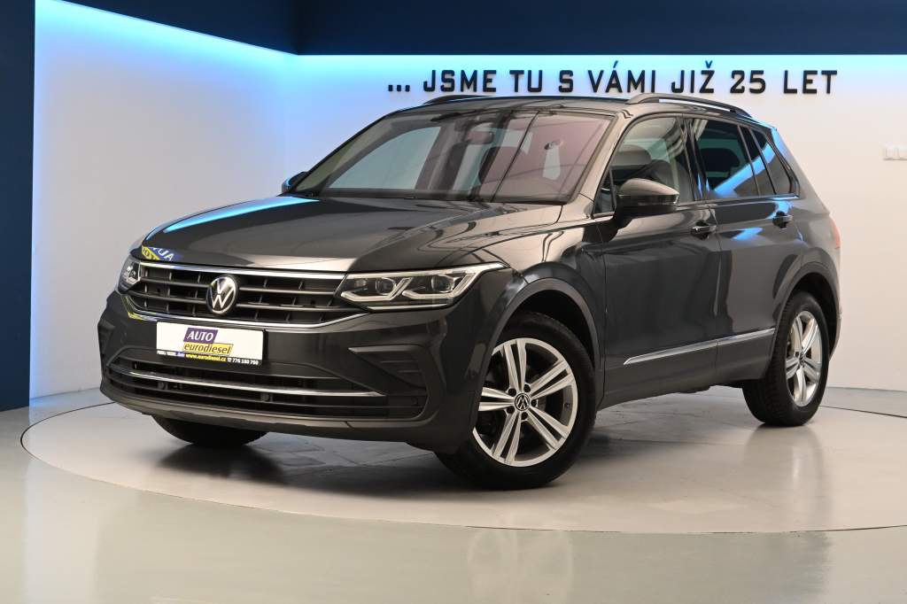 Tiguan 2.0 4Motion Matrix LED DSG ACC LIFE Tažné Nez.Topení