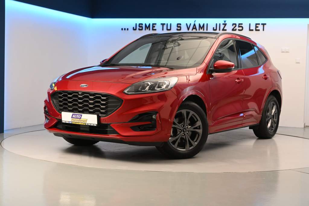 Kuga 1.5 ST-LINE X B&O LED ACC Tažné Kamera