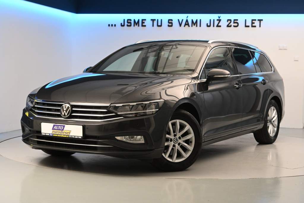 Passat 2.0 LED ACC VIRTUAL Kamera Nez.Topení