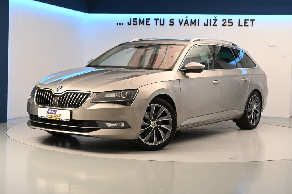 Superb 2.0 Laurin & Klement 140KW LED DSG ACC NEZ.Topení