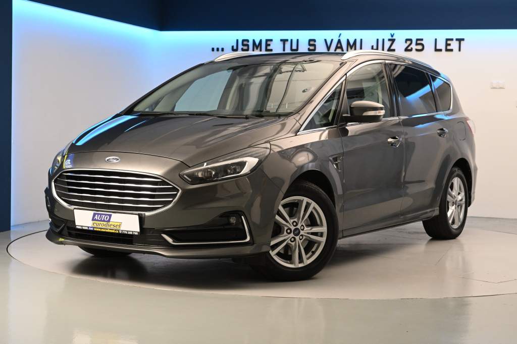 S-MAX 2.0 140 KW LED ACC Tažné Kamera 8AT