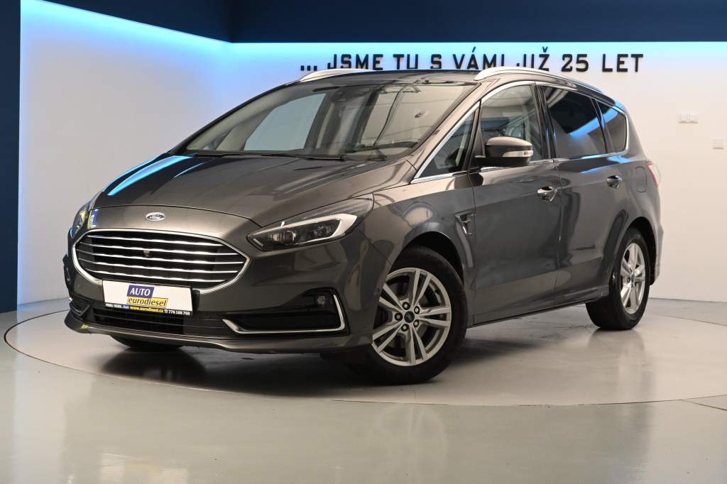 S-MAX 2.0 LED ACC SONY Tažné Webasto 8AT
