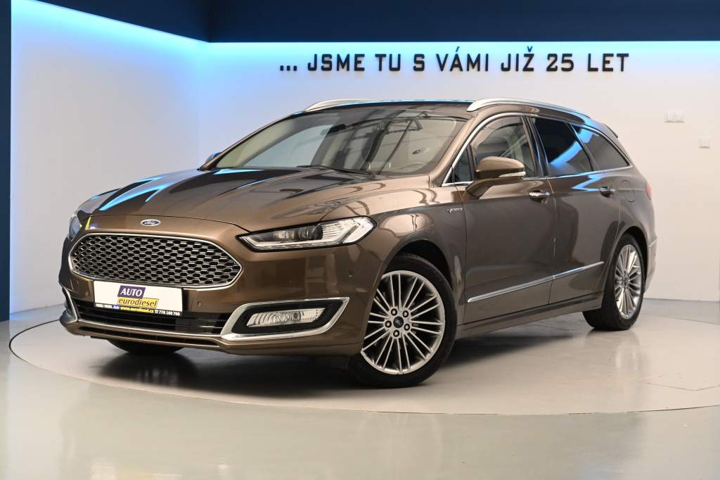 Mondeo 2.0 VIGNALE 132KW LED ACC Tažné Kamera
