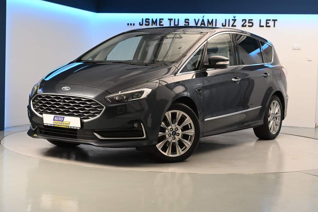 S-MAX 2.5 VIGNALE 7 Míst LED ACC Tažné Masáž FHEV