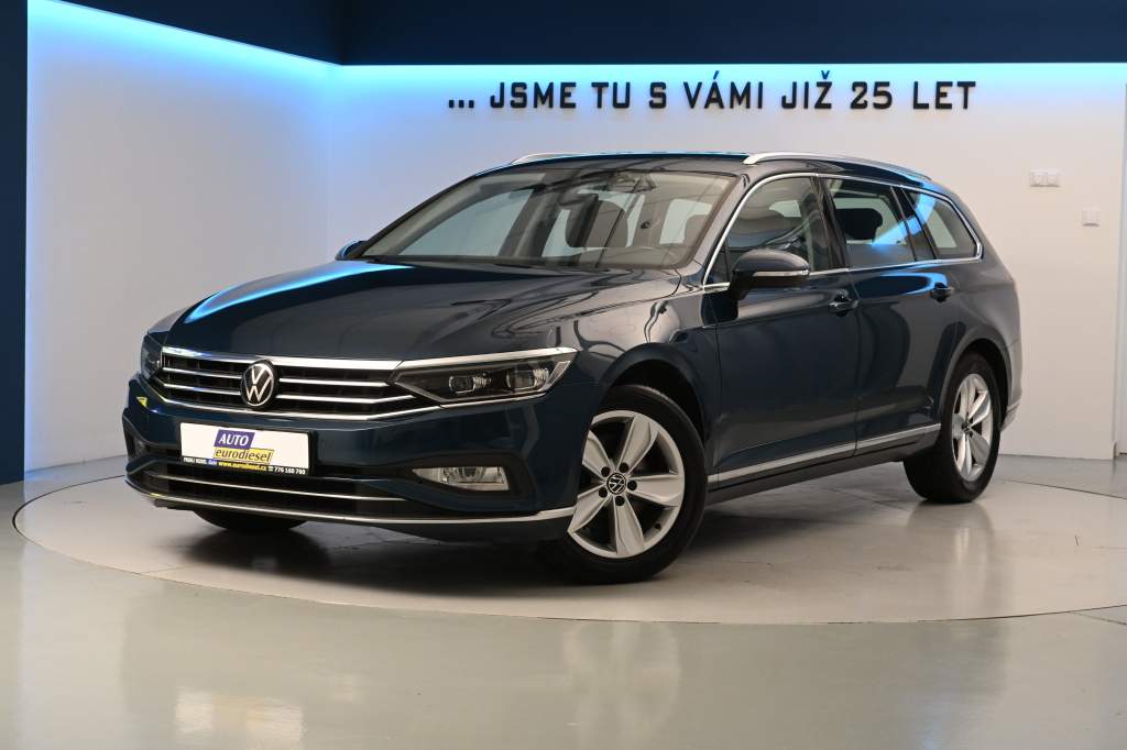 Passat 2.0 ELEGANCE LED MATRIX ACC Tažné