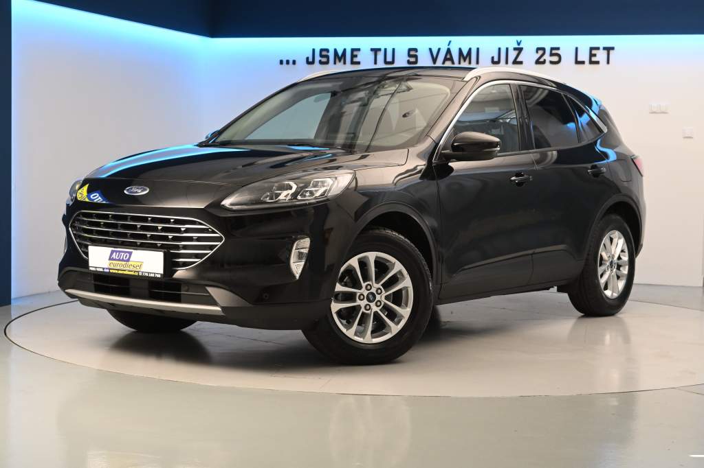Kuga 2.5 4x4 FHEV LED Virtual Tažné B&O