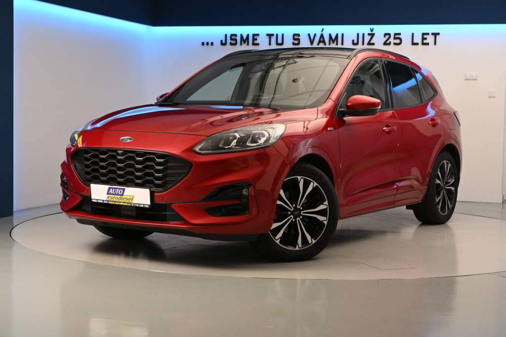 Kuga 1.5 ST-LINE X LED ACC Tažné B&O
