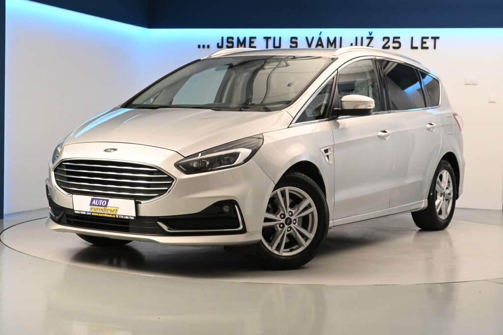 S-MAX 2.5 LED FHEV TITANIUM Tažné
