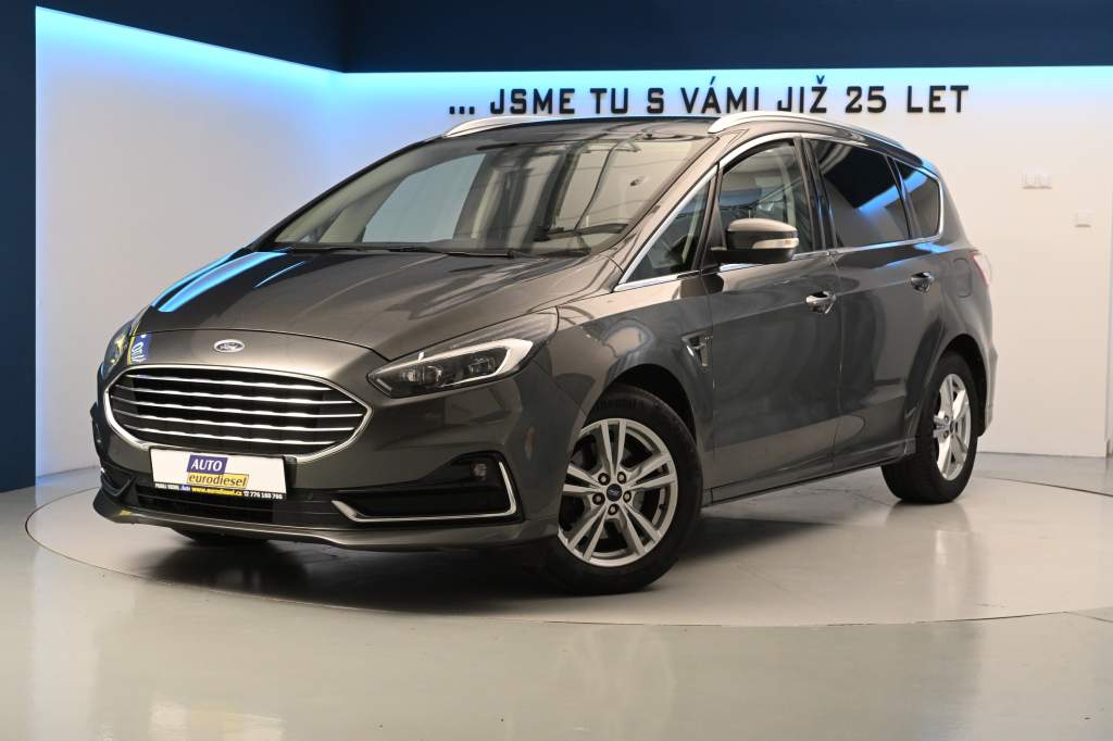 S-MAX 2.0 7 Míst LED Tažné TITANIUM 8AT
