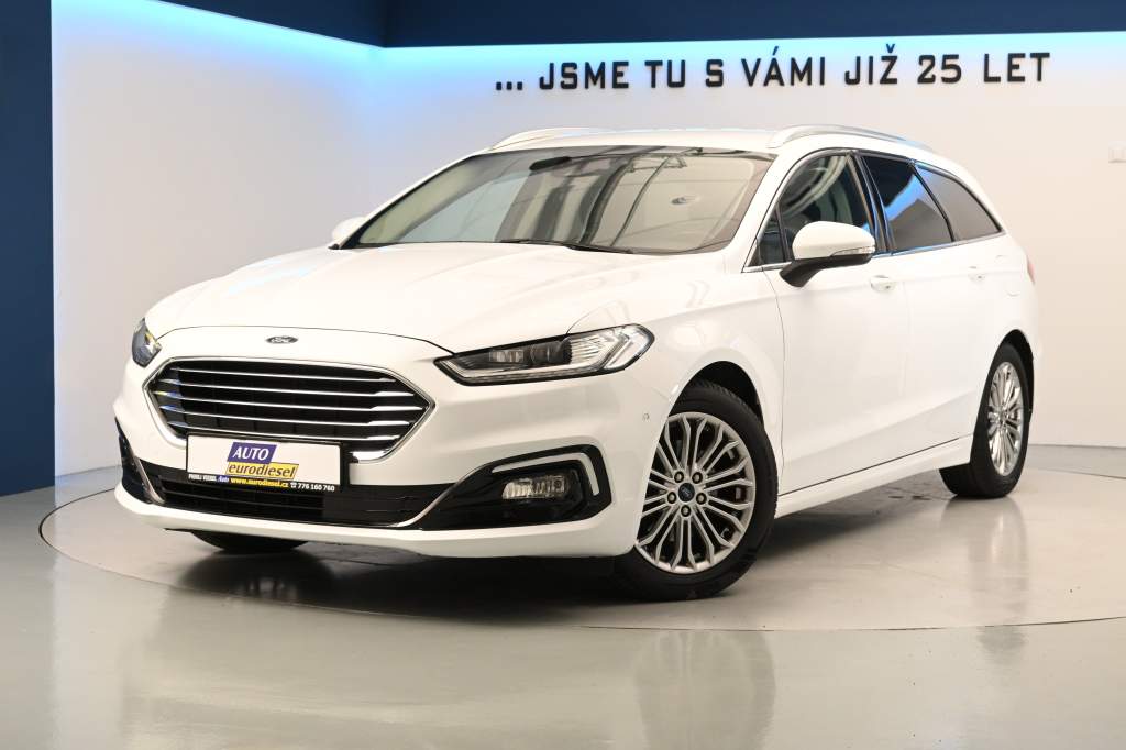 Mondeo 2.0 140 KW LED SONY TITANIUM 8AT