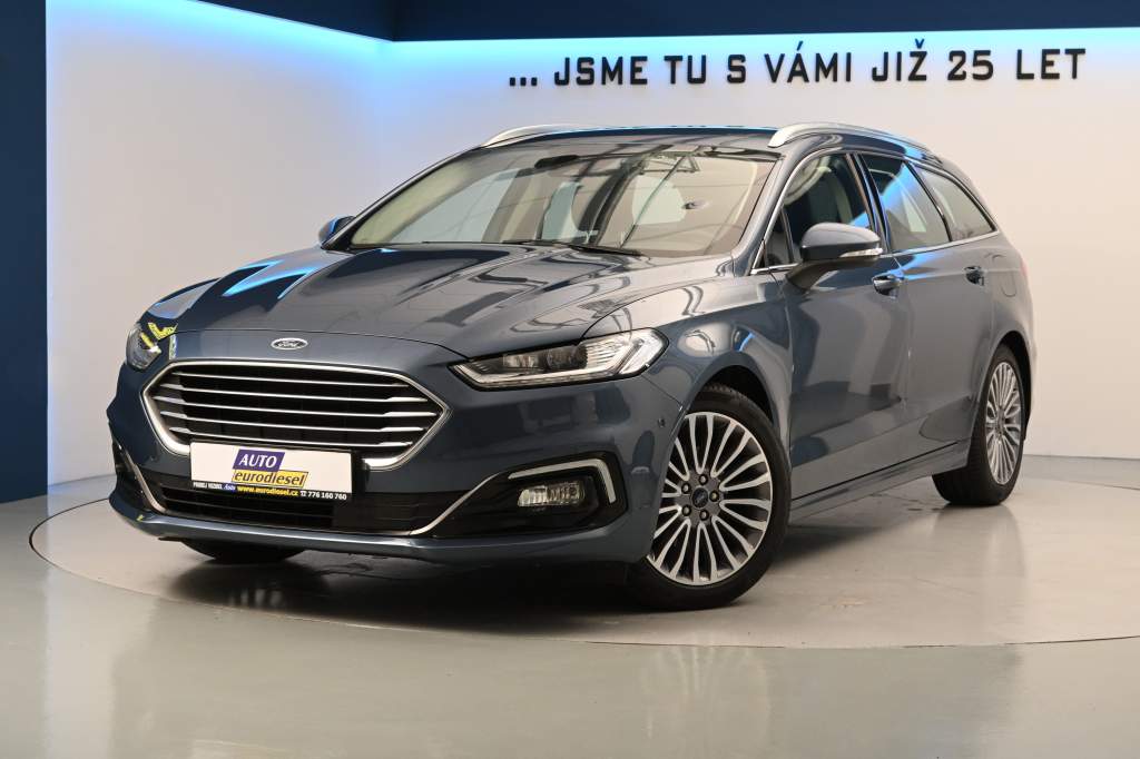 Mondeo 2.0 LED SONY ACC TITANIUM Masáž 8AT