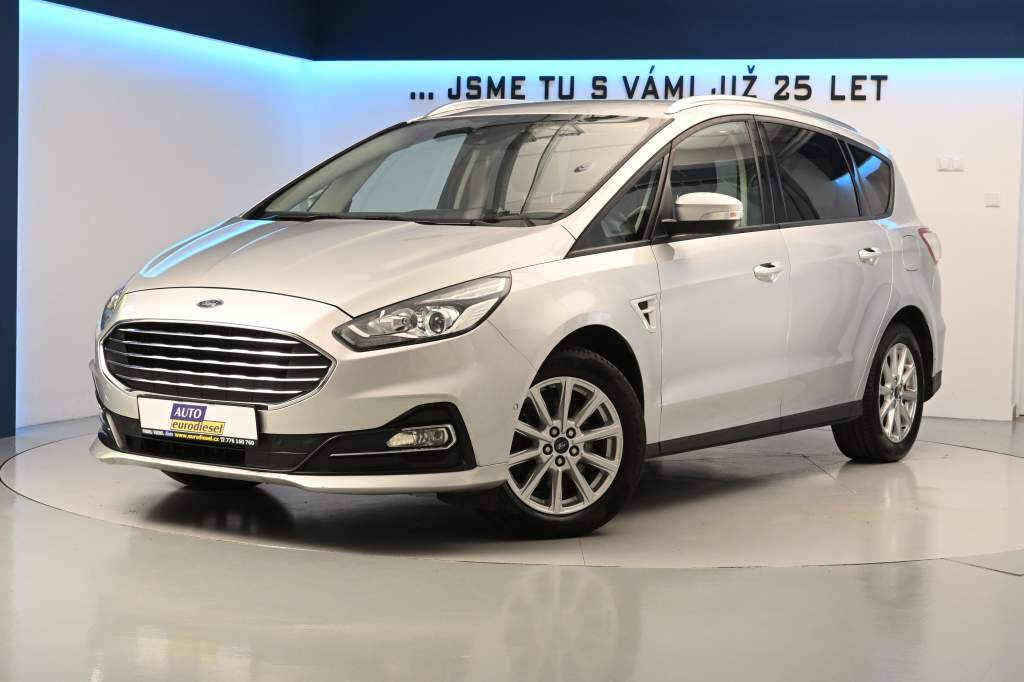 S-MAX 2.5 140 KW FHEV Tažné Kamera