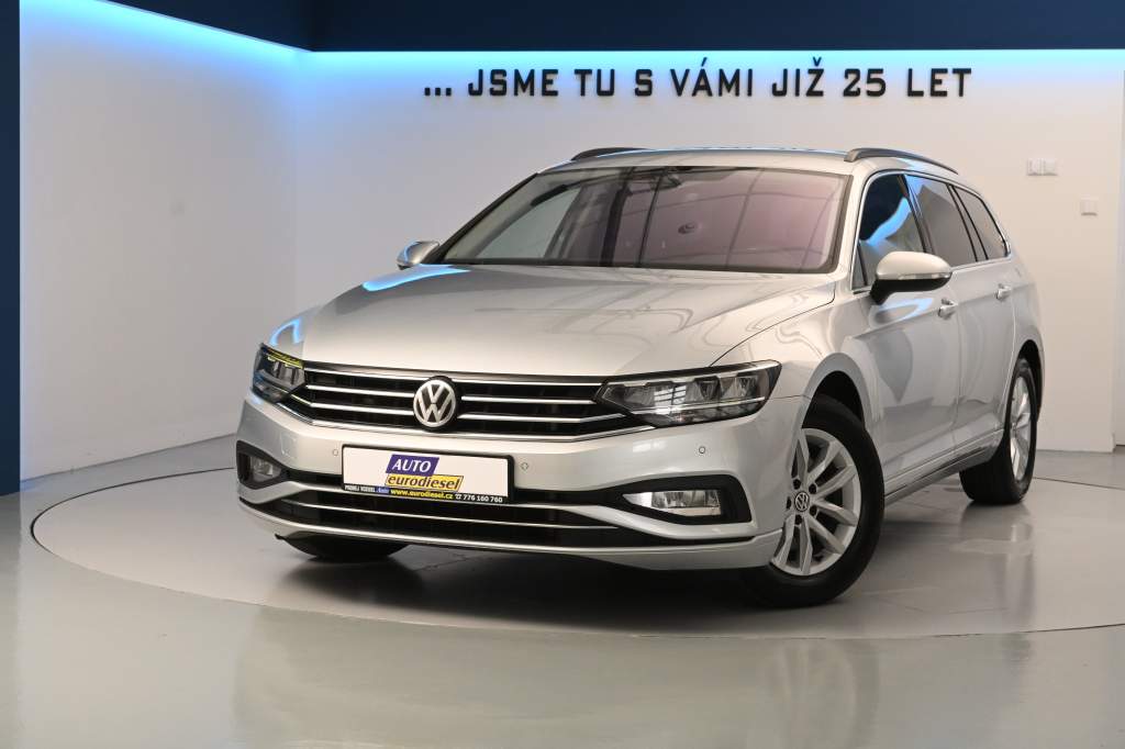 Passat LED DSG ACC BUSINESS Kamera masáž