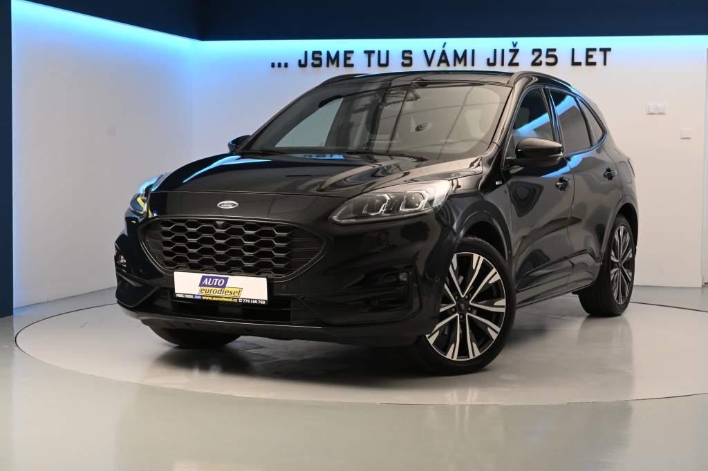 Kuga 4x4 140 KW ST-LINE X LED ACC Tažné Virtual B&O 8AT